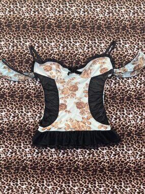 romantic retro floral blouse